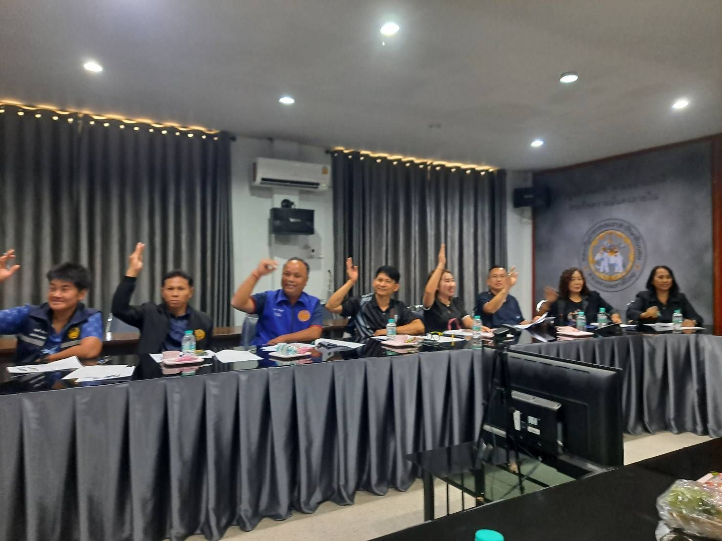 สำนักงานพัฒนาชุมชนอำเภอหล่มเก่า : ร่วมประชุมพิจารณาคัดเลือกบ้านผู้ยากไร้